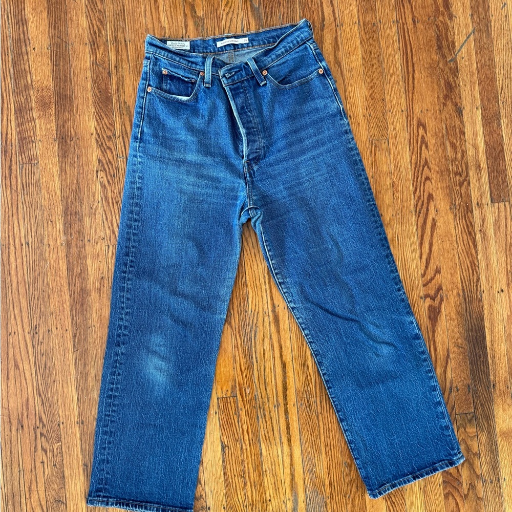Levi’s Ribcage Straight - Picture 6 of 7